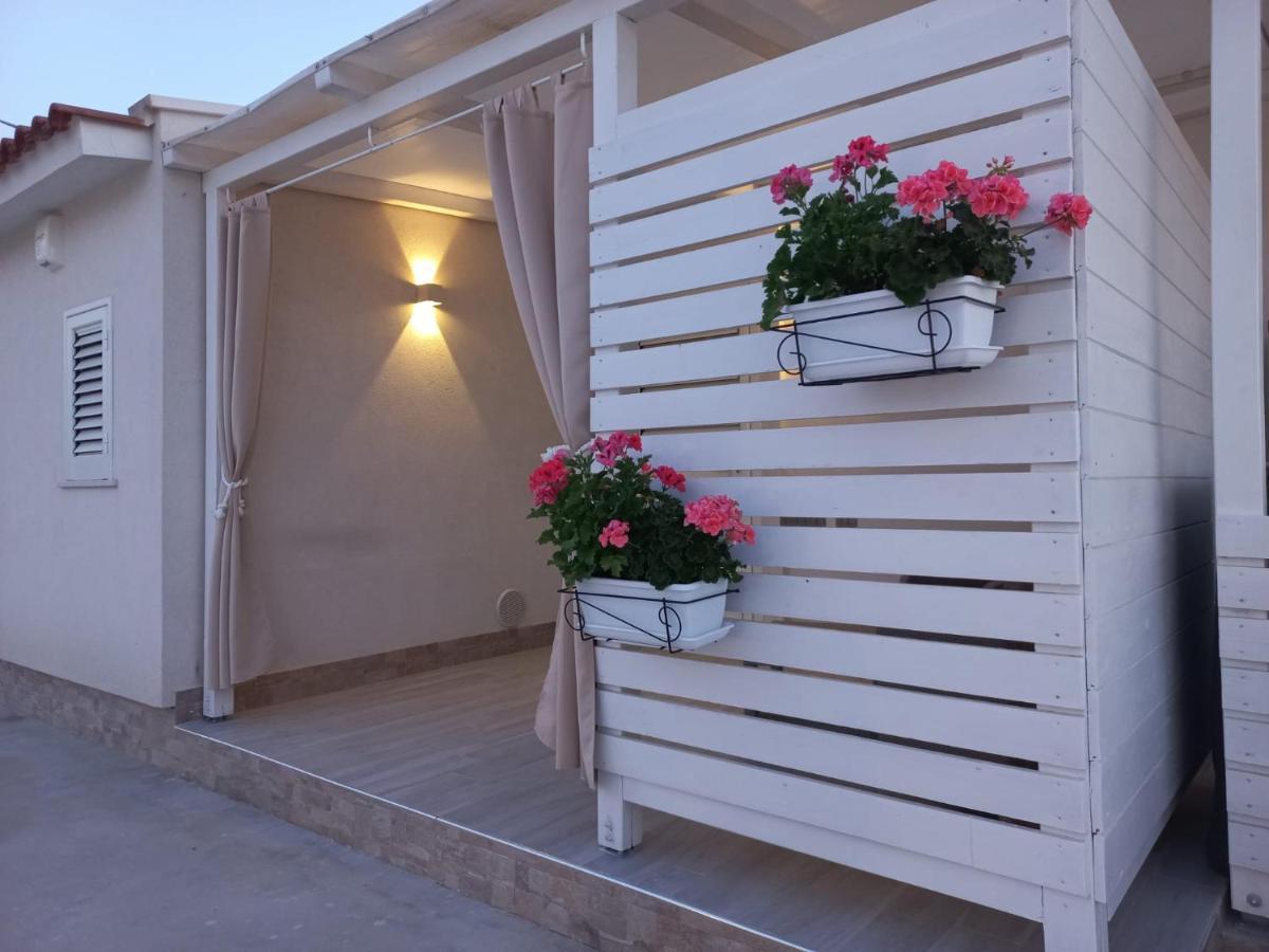 ויאסטה Aquamari B&B מראה חיצוני תמונה